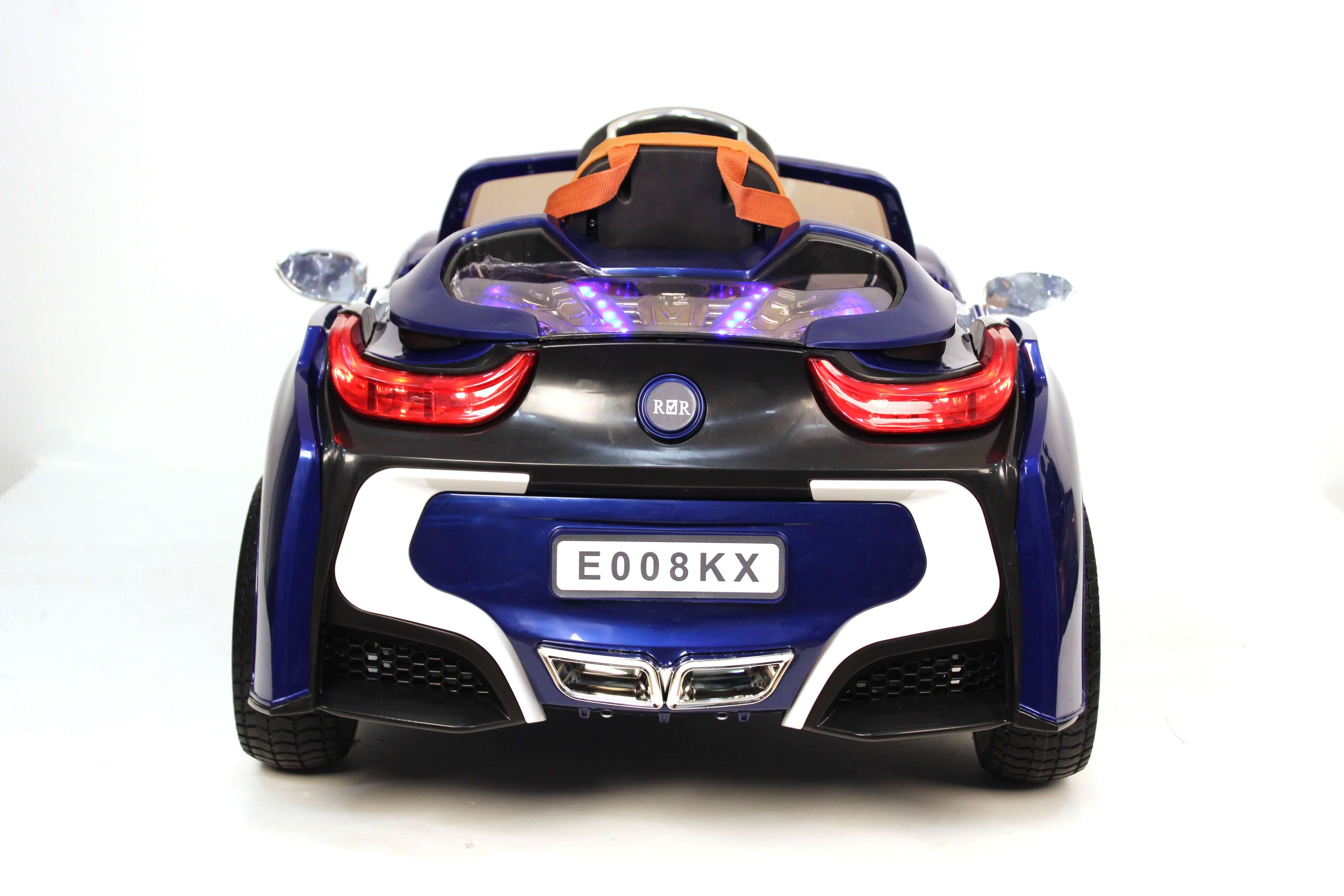 ������������� ������� RiverToys BMW I8 E008KX ������ �����