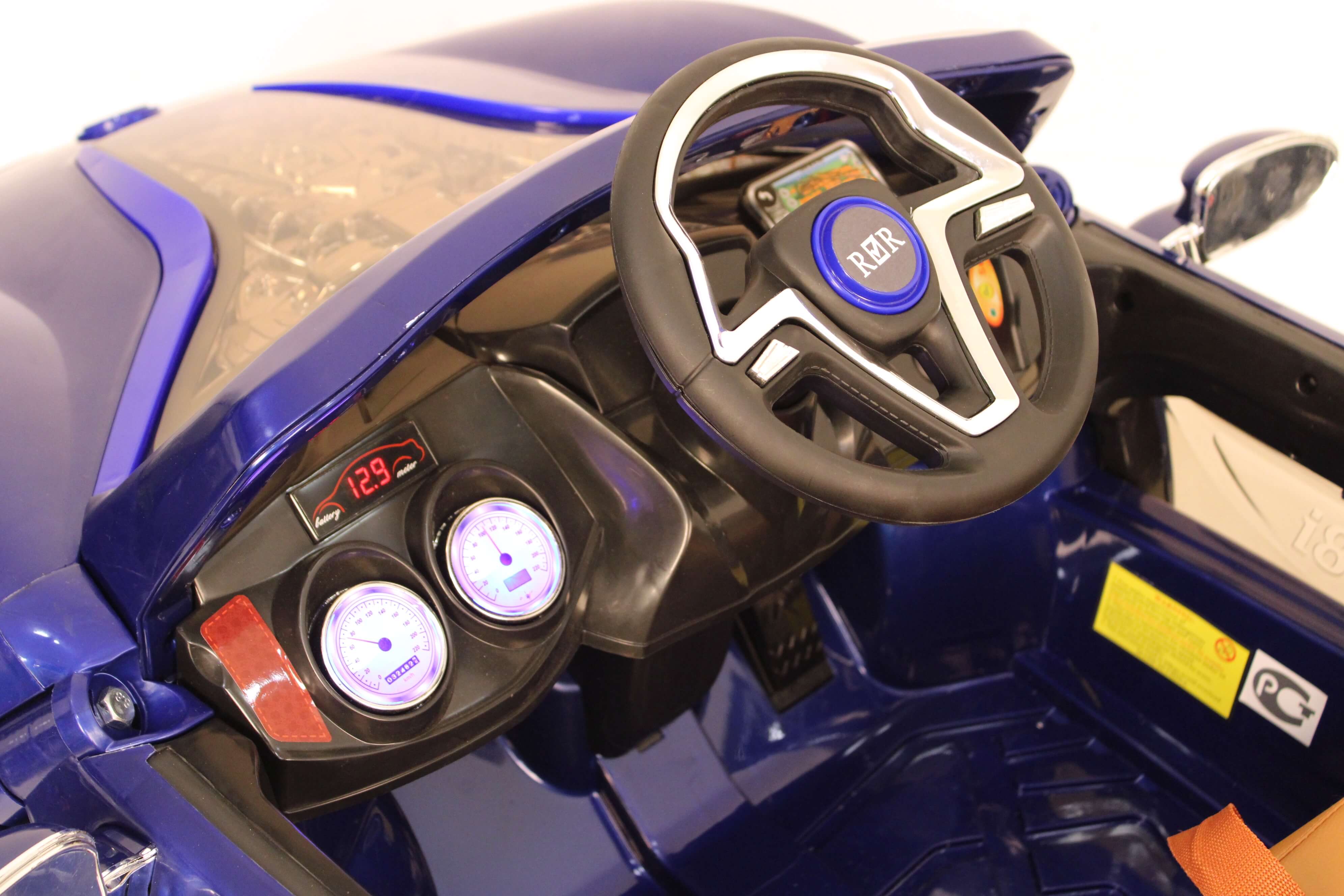 ���� � ��������� ������ �������� ������������� RiverToys BMW I8 E008KX ������ �����