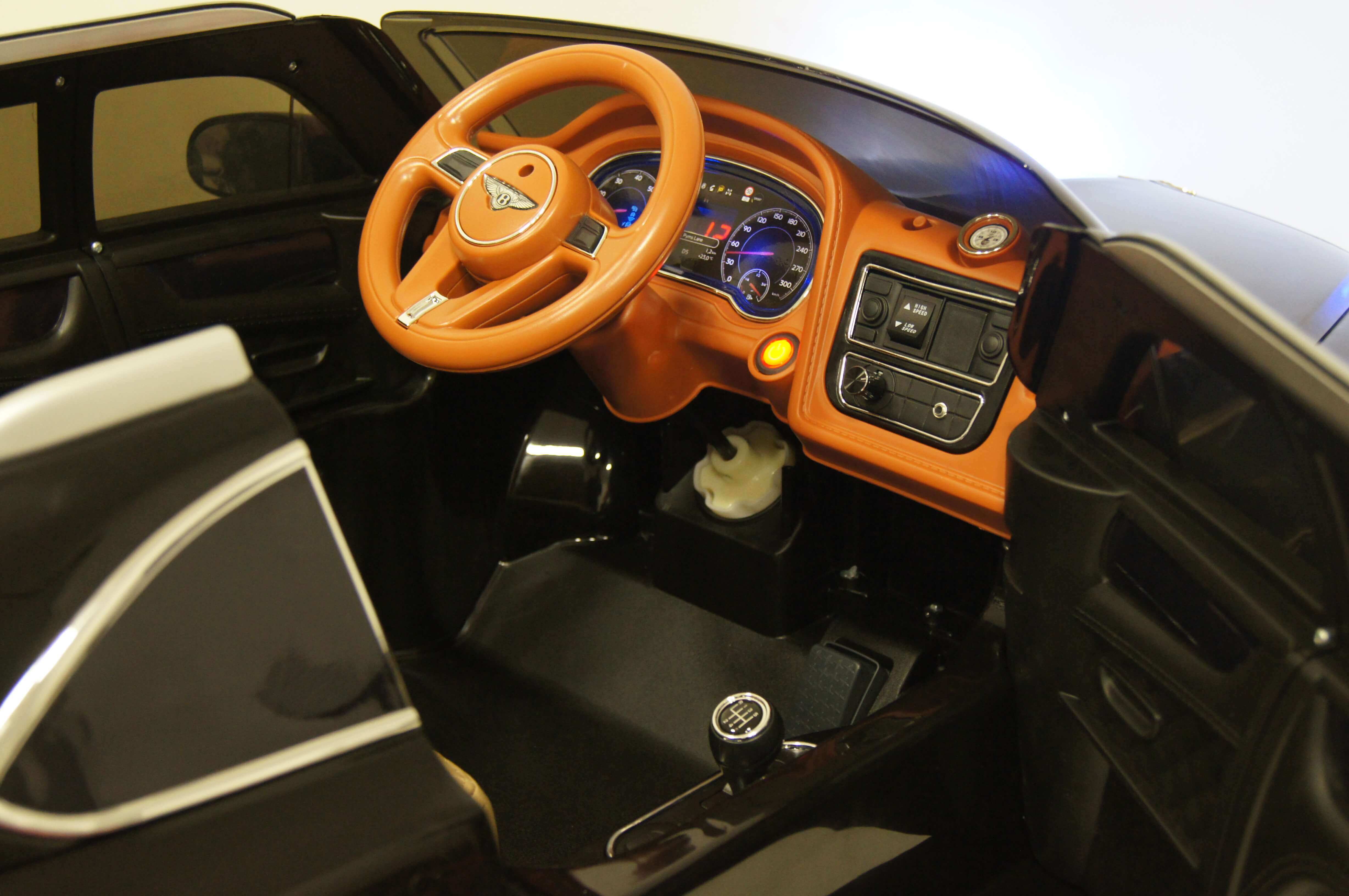 ����� � ��������� ������ �������� ������������� RiverToys Bentley Bentayga JJ2158 (��������) ������� �����