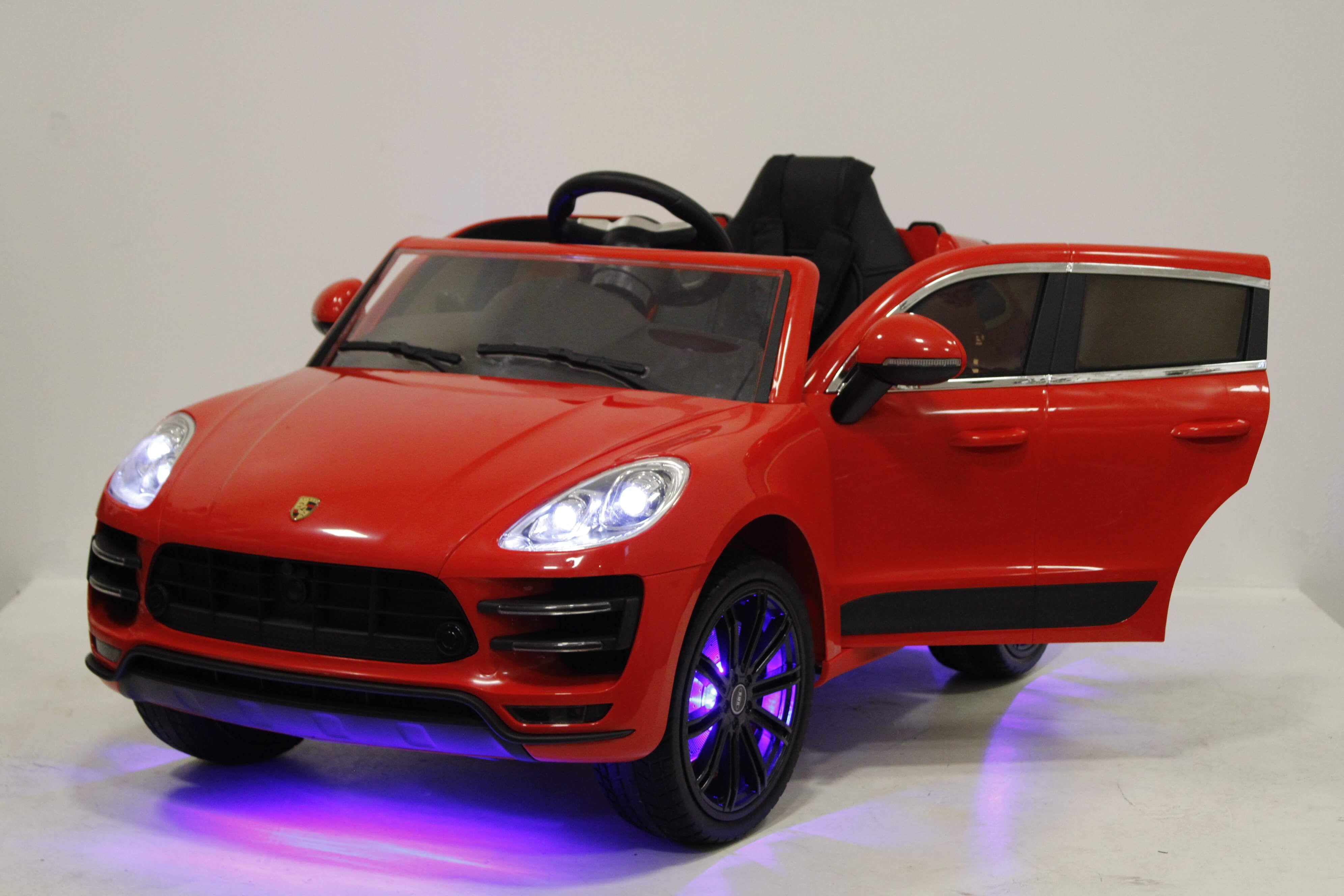 ������������� ������� RiverToys Porsche Universal A555AA (��������) �������� �����