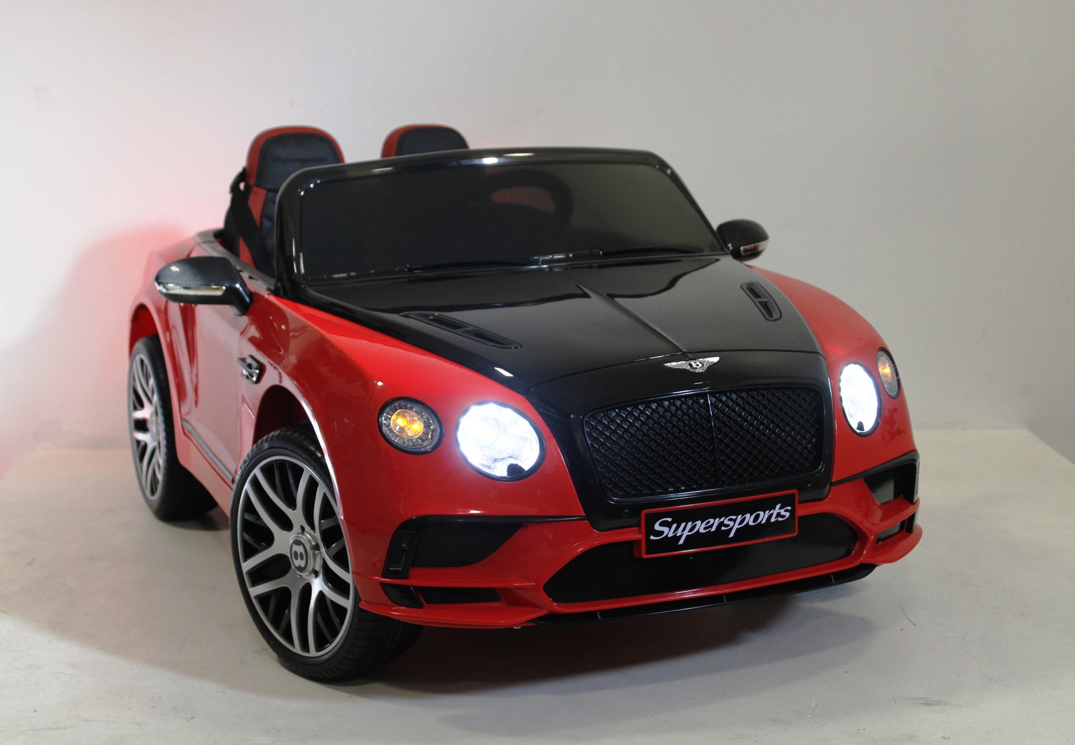 ������������� ������� RiverToys Bentley Continential Supersports JE1155 (��������) ������-������ �����