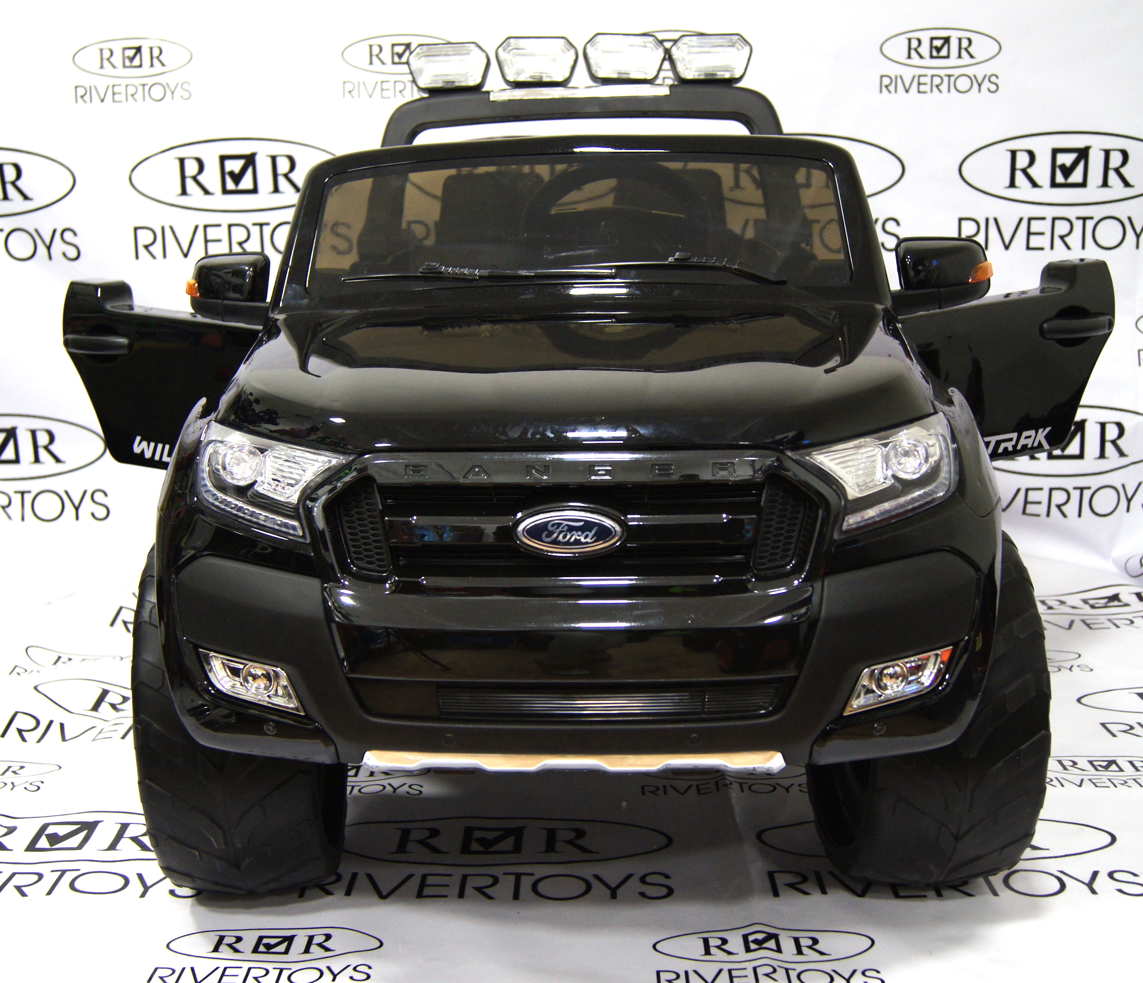 ������������� ������� RiverToys New Ford Ranger 4WD (��������) ������ ������
