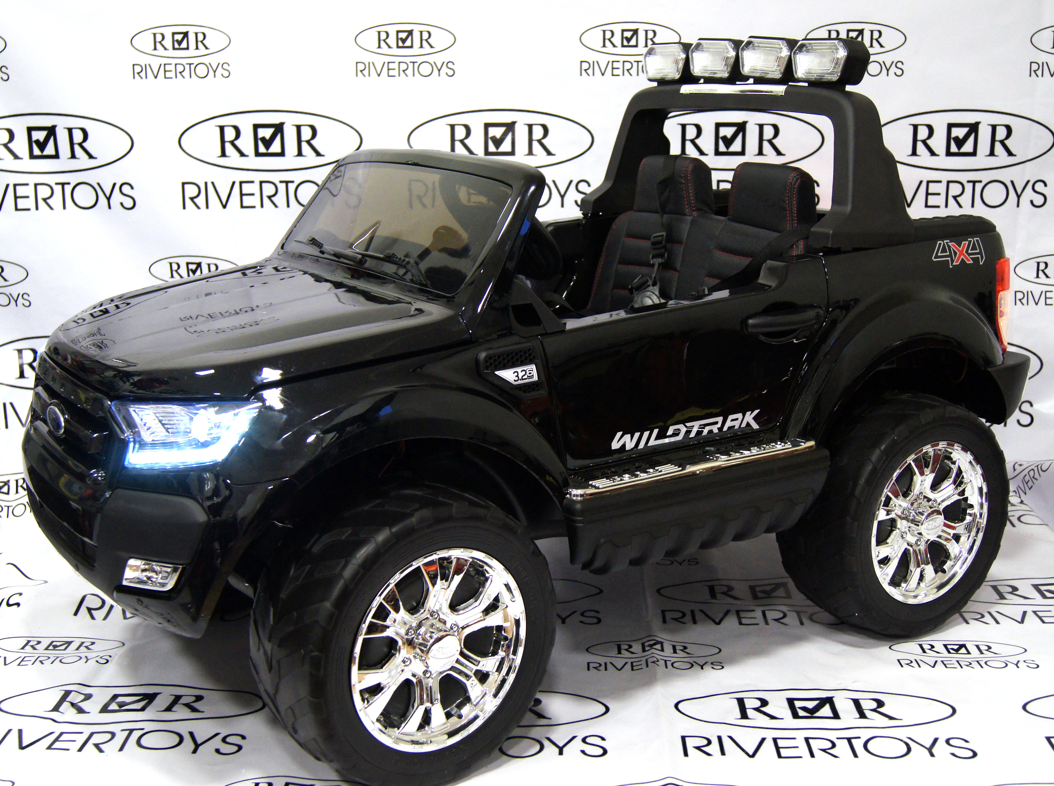 ������������� ������� RiverToys New Ford Ranger 4WD (��������) ������ ������