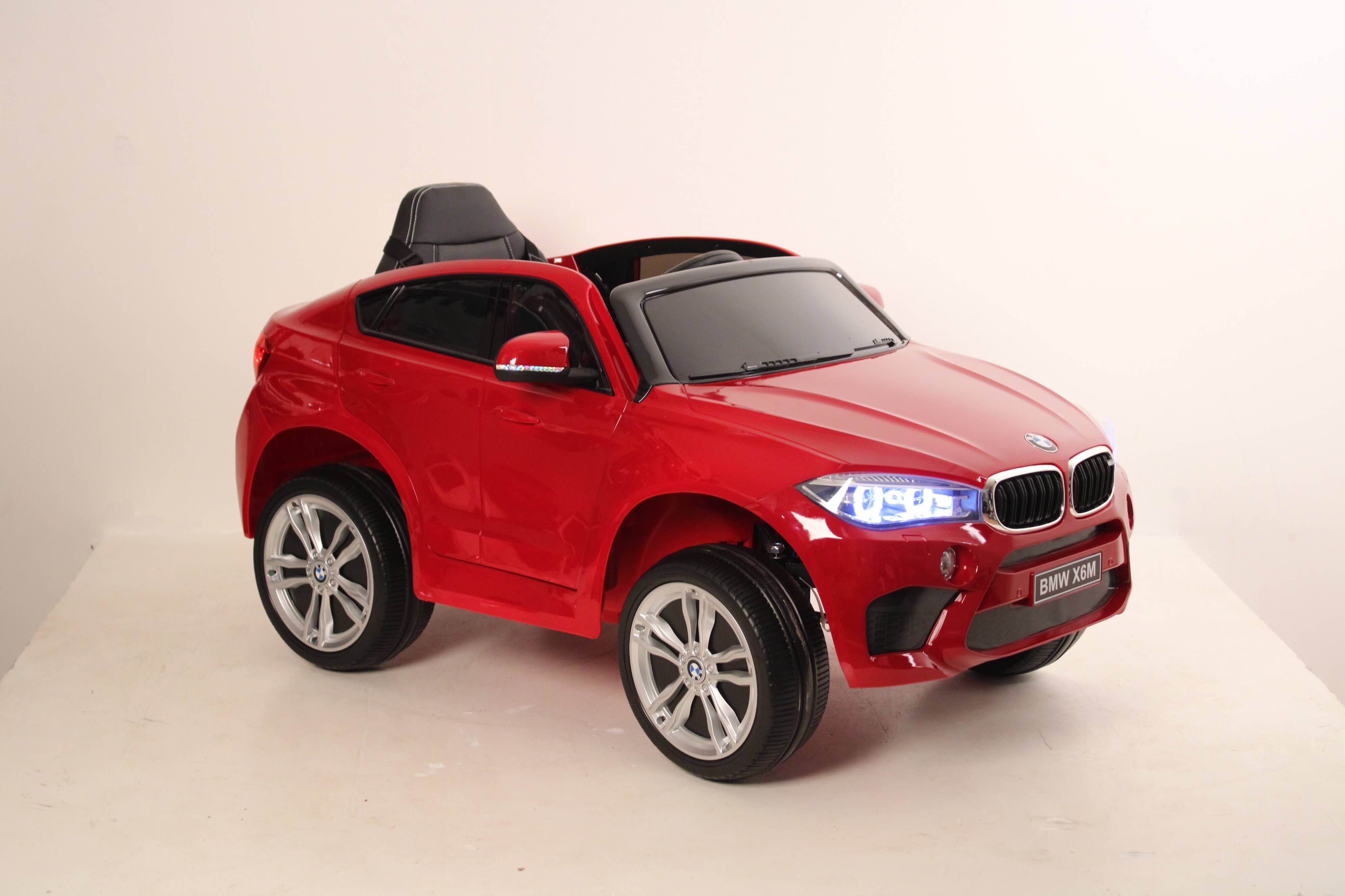 ������������� ������� RiverToys BMW X6M JJ2199 ������ (��������) �������� ������